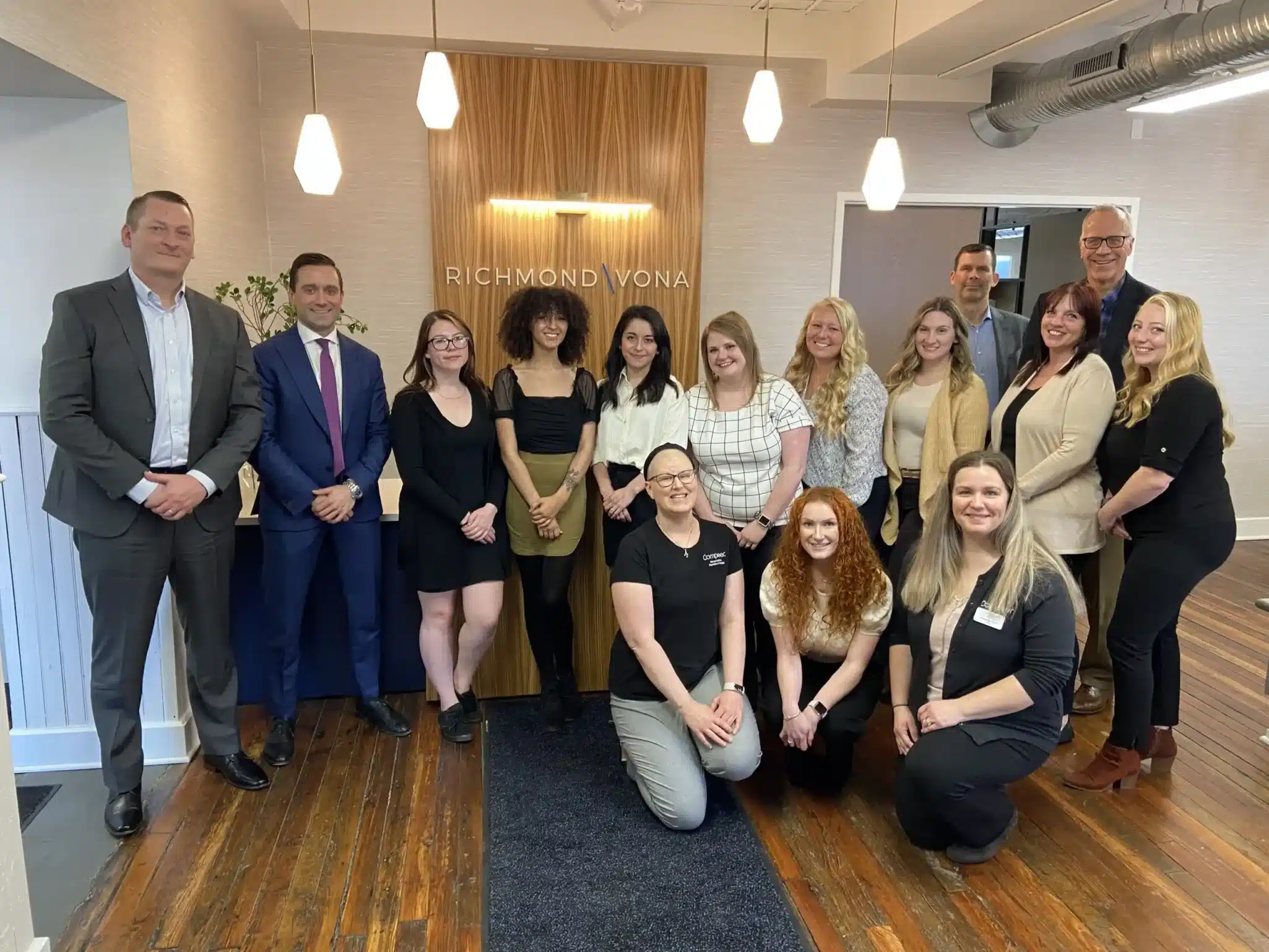 Picture of tha Richmond Vona team