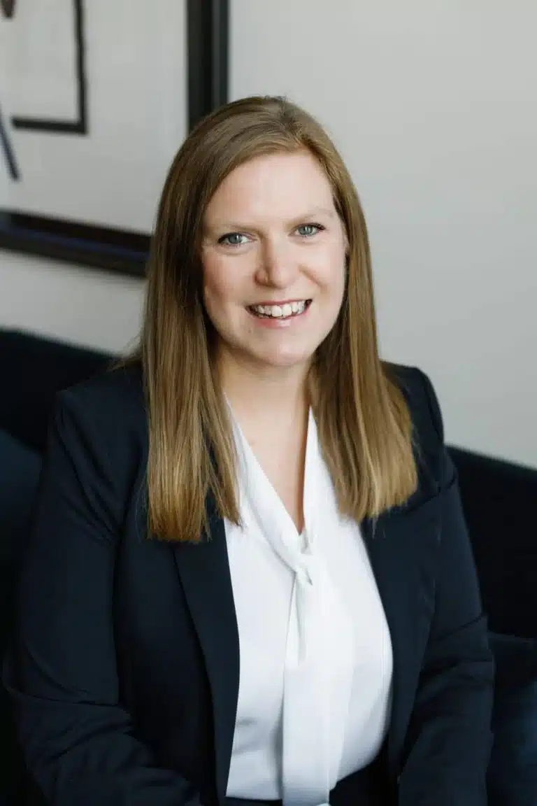 Potrait of Alissa Vogeelsang